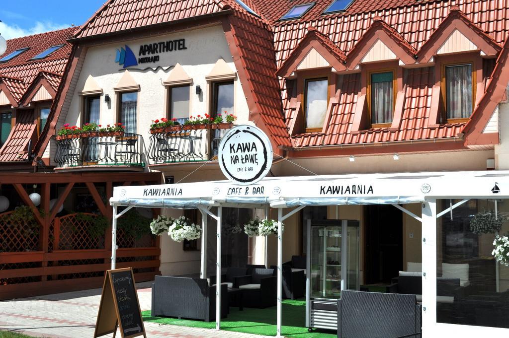 Aparthotel Mikołajki Buitenkant foto
